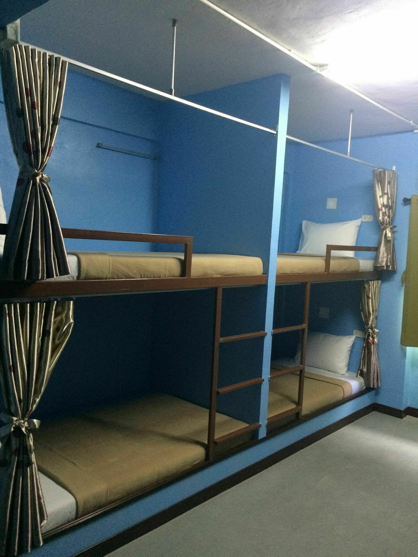 Sleep Well Hostel Krabi Exterior photo