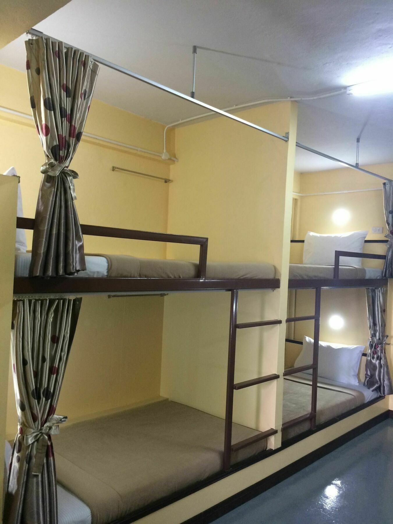Sleep Well Hostel Krabi Exterior photo